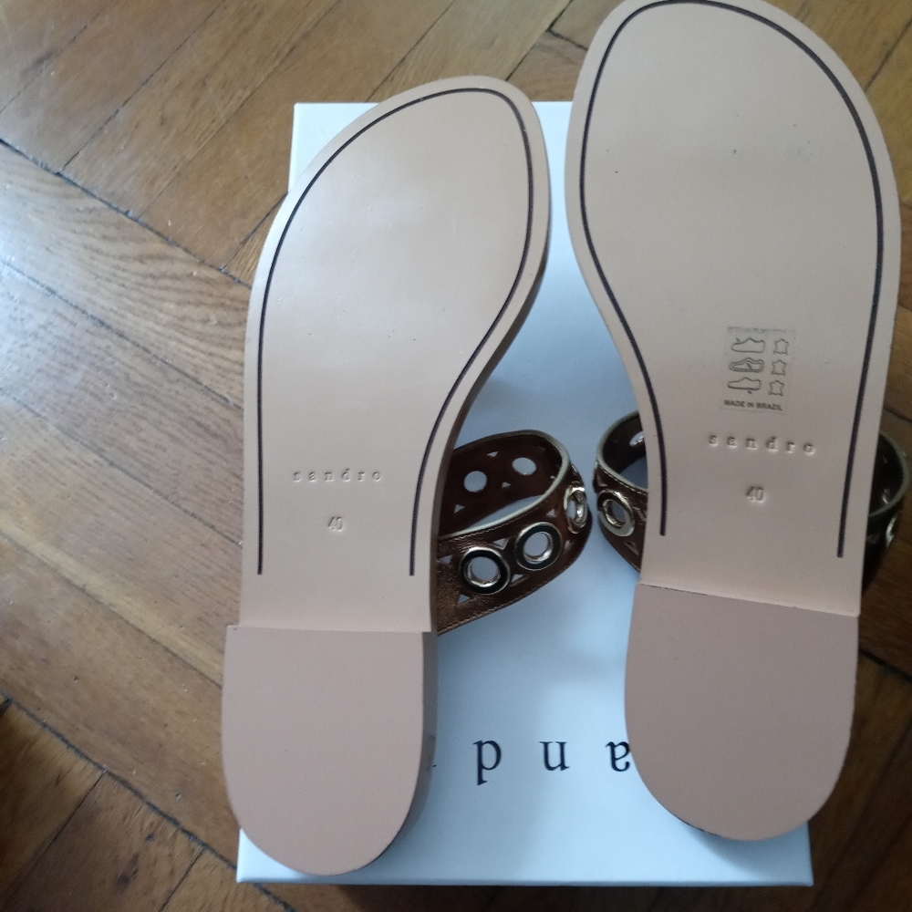 Sandals - Picture 2 of 4